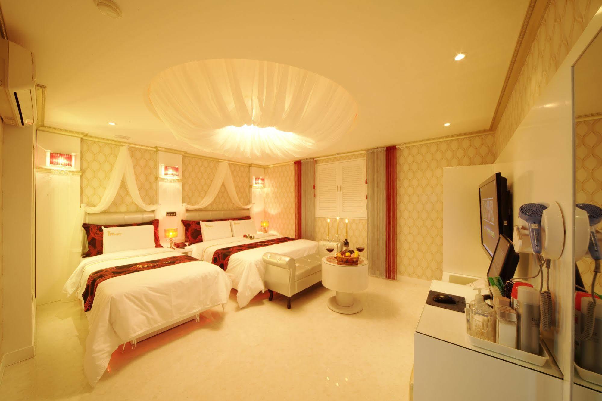 אנסאן Ivy Hotel מראה חיצוני תמונה