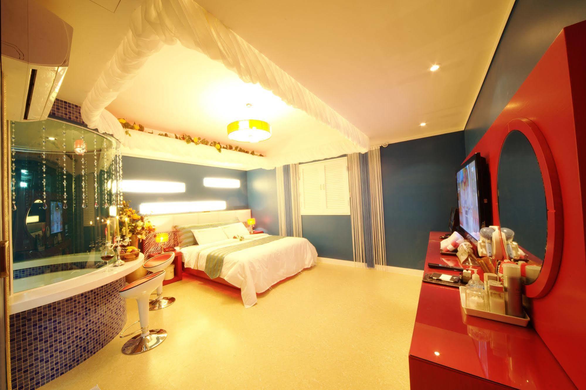 אנסאן Ivy Hotel מראה חיצוני תמונה